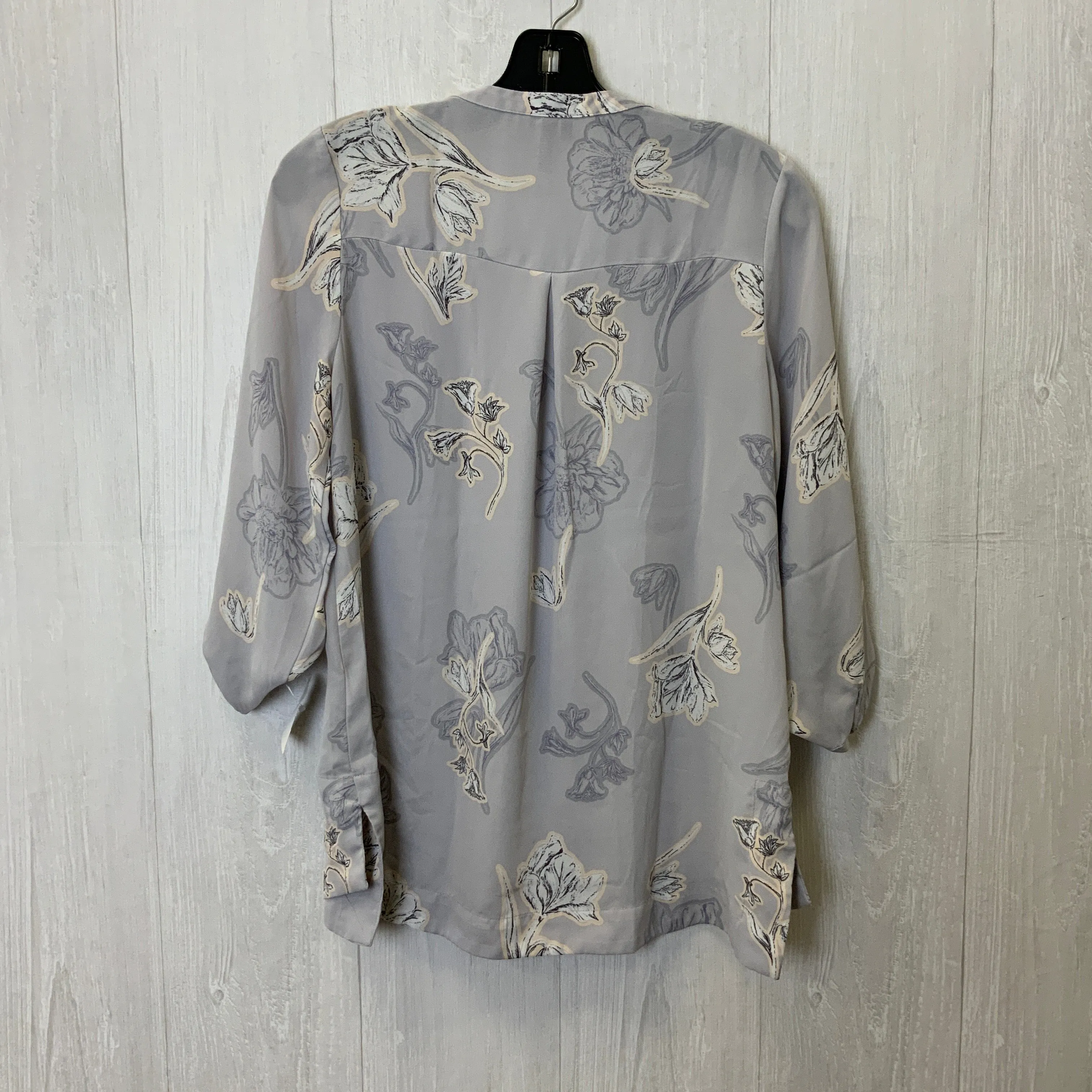 Blouse 3/4 Sleeve By Maurices  Size: S