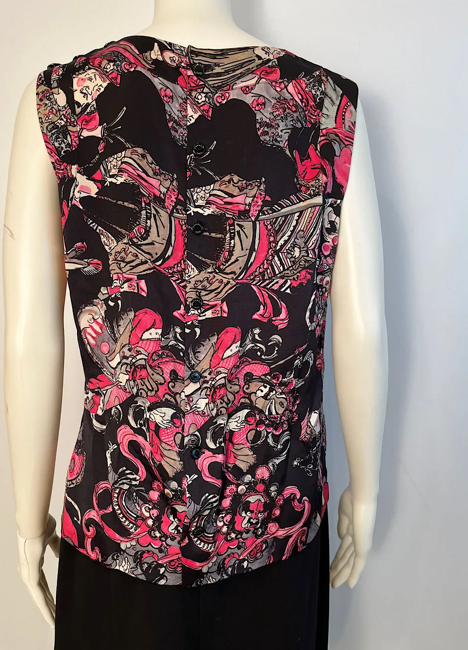 Chanel 10A 2010 Pre-Fall Paris Shanghai Black/Pink Samurai Silk Blouse FR 42 US 8/10