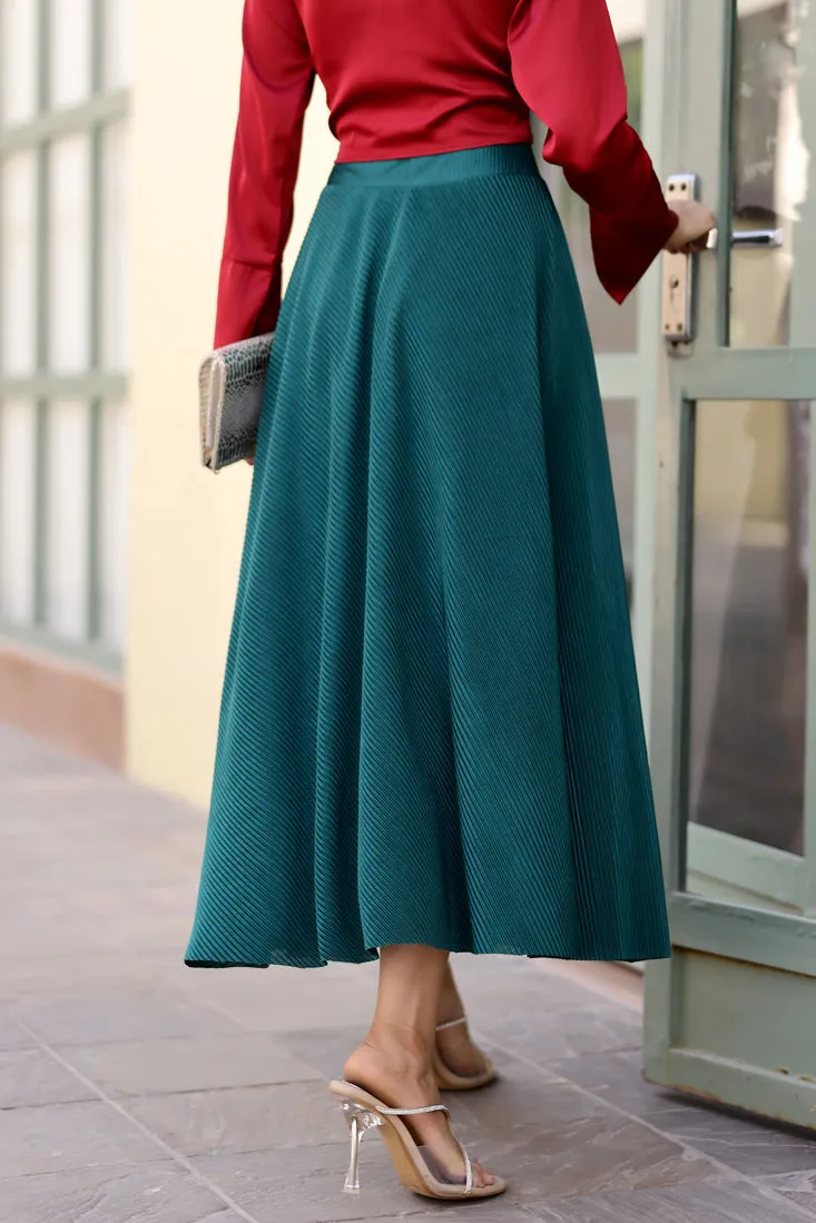 Delilah- Pretty Pleat Umbrella Skirt