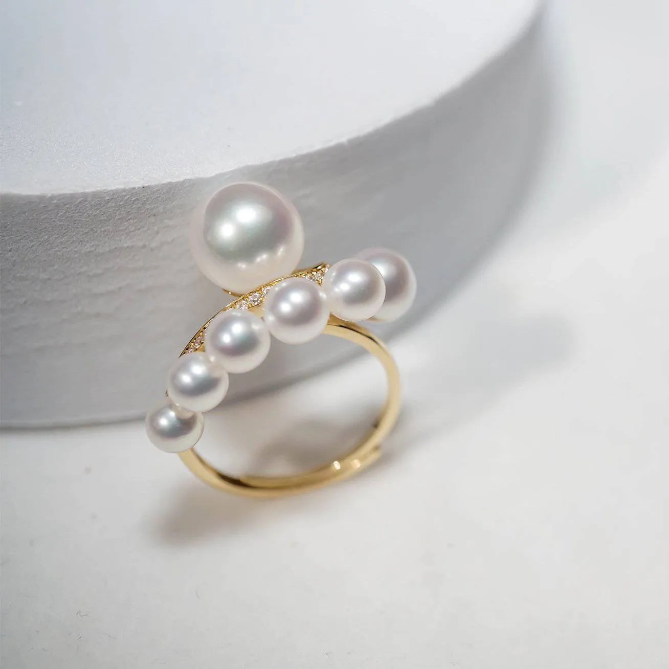 Elegant Freshwater Pearl 18K Solid Gold Ring KR00005