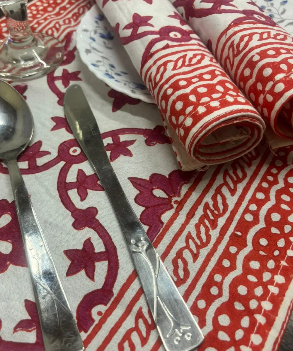 Maroon red hand block printed cotton set of table mat and runner