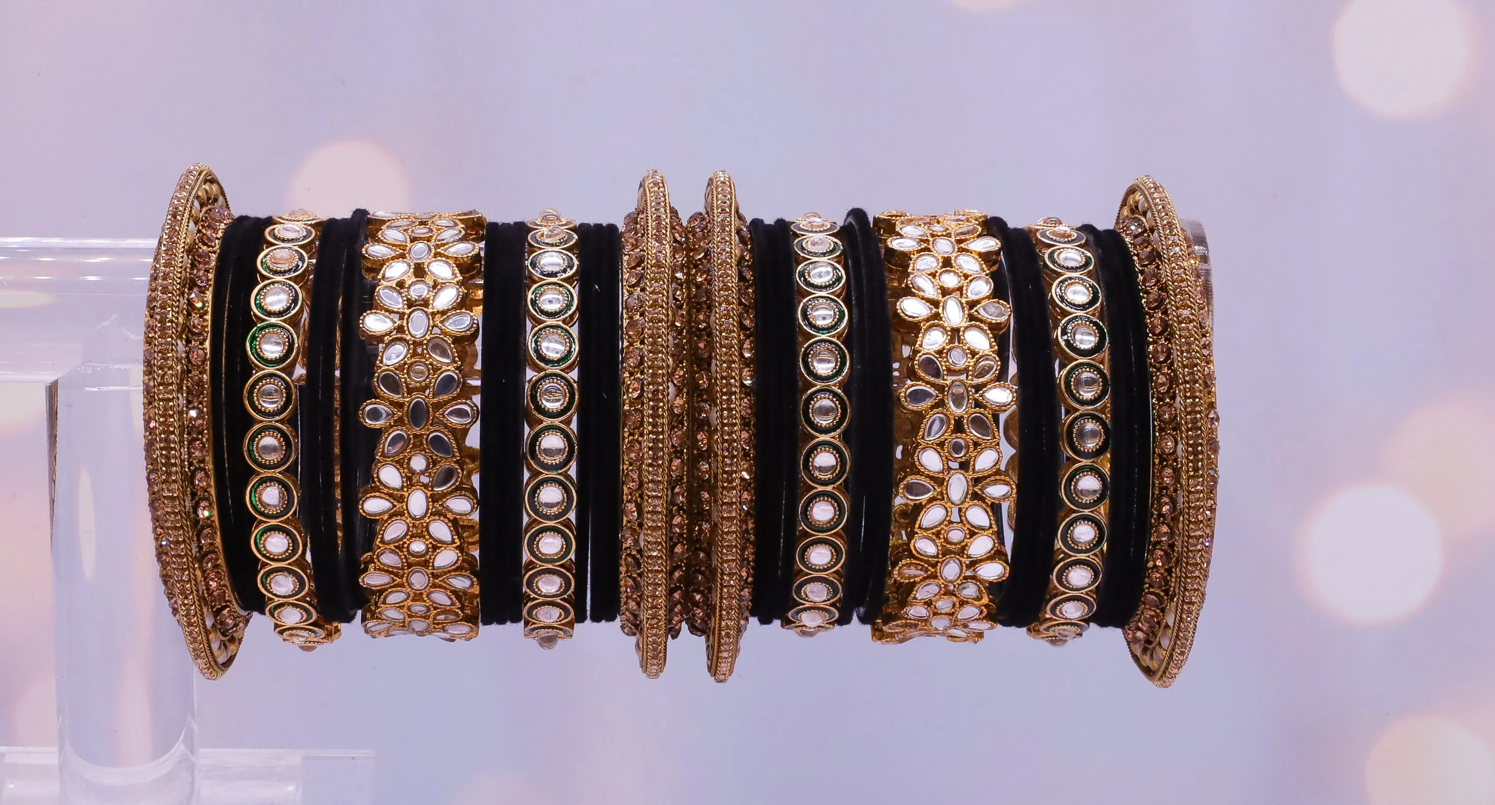 Pallavi Bangles