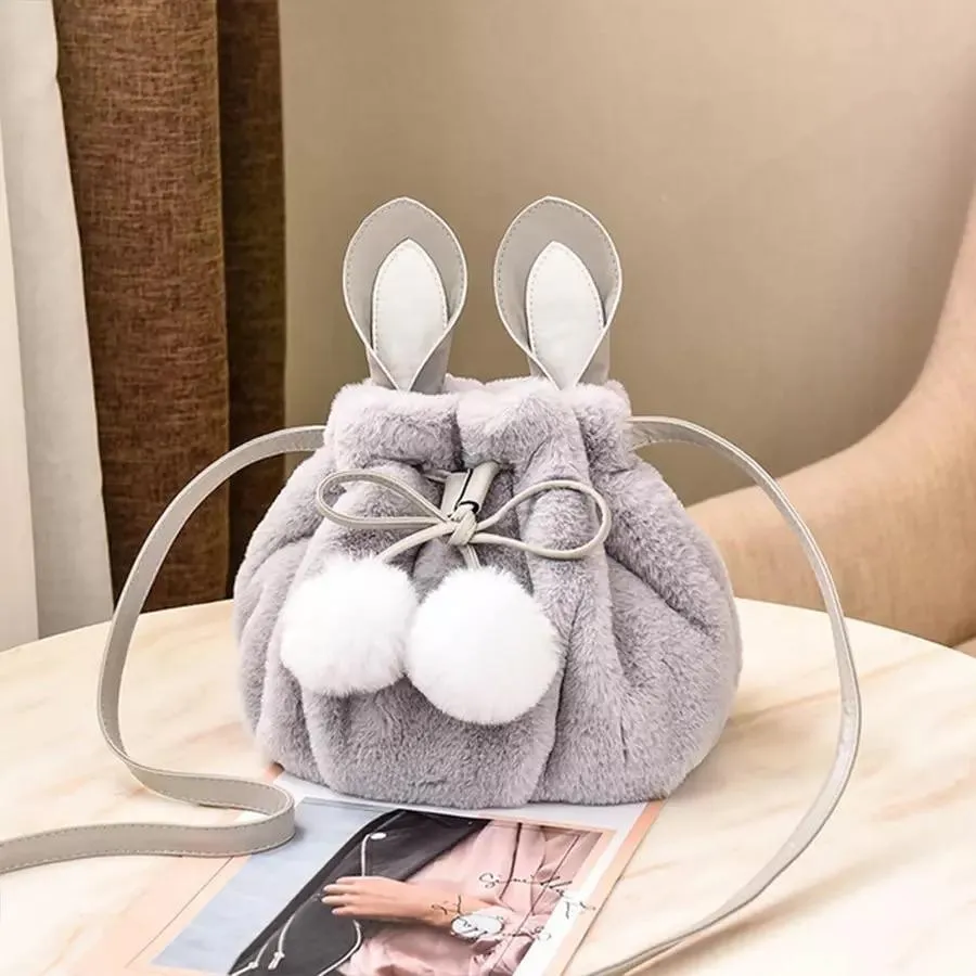 Rabbit Detailed Bucket Bag