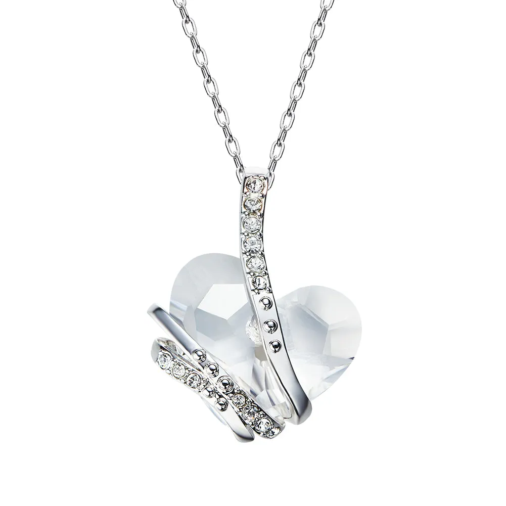 The white crystal heart necklace